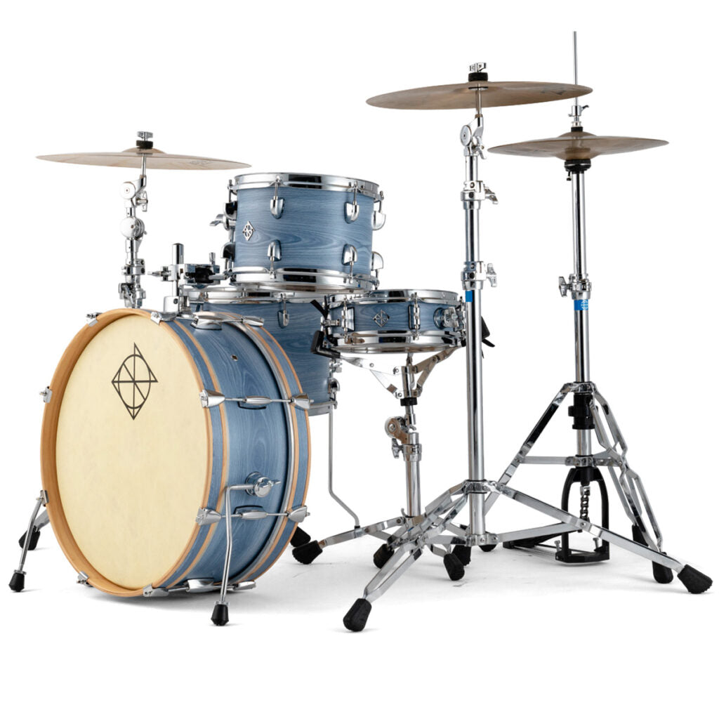 BATERIA LITTLE ROOMER INCLUYE HERRAJES.